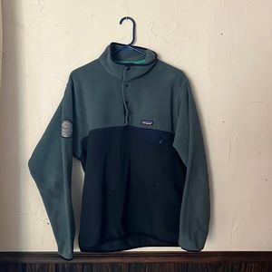 Men’s size medium Patagonia synchilla pullover